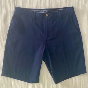 Vineyard Vines men’s Links Shorts. Size 33